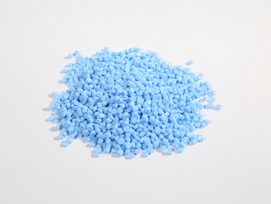 사출 TPE 소재 제품의 표면이 하얗게 변합니다. 금형의 문제인가요, 아니면 원재료의 문제인가요?